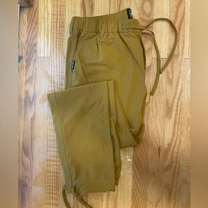 Trailhead Adventure Pant